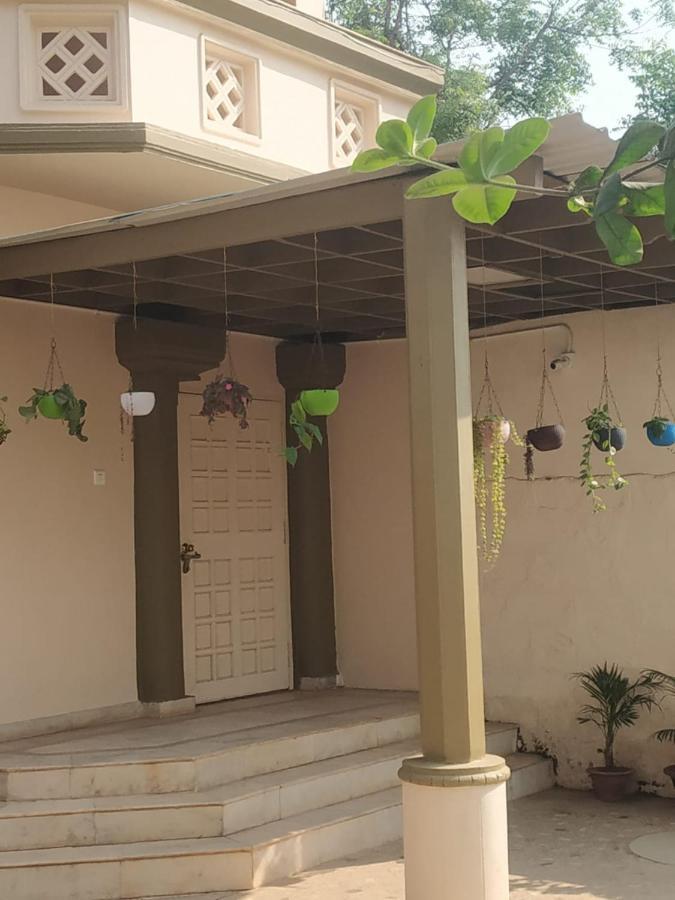 Chandan Resort Puri Buitenkant foto