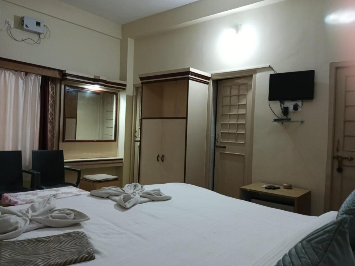 Chandan Resort Puri Buitenkant foto